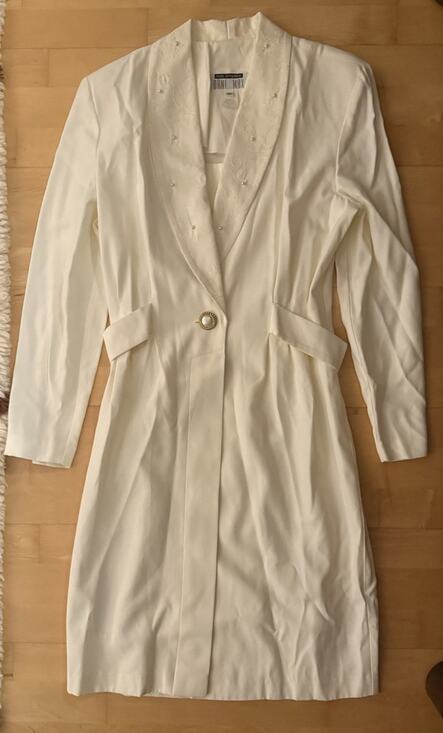 DANI MAX Jackets & Blazers - VTG Dani Maxi White V Neck Pearl Button Coat Studded Embroidered 12